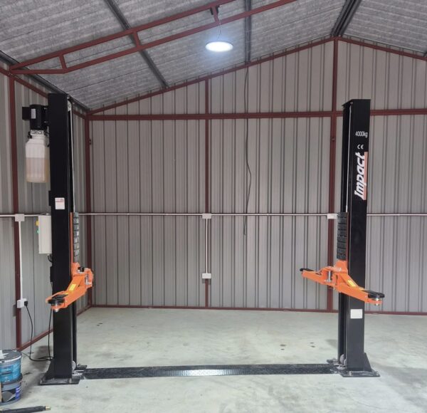 Impact 4 Tonne Two Post Baseplate Lift - Electric Locks - Image 3